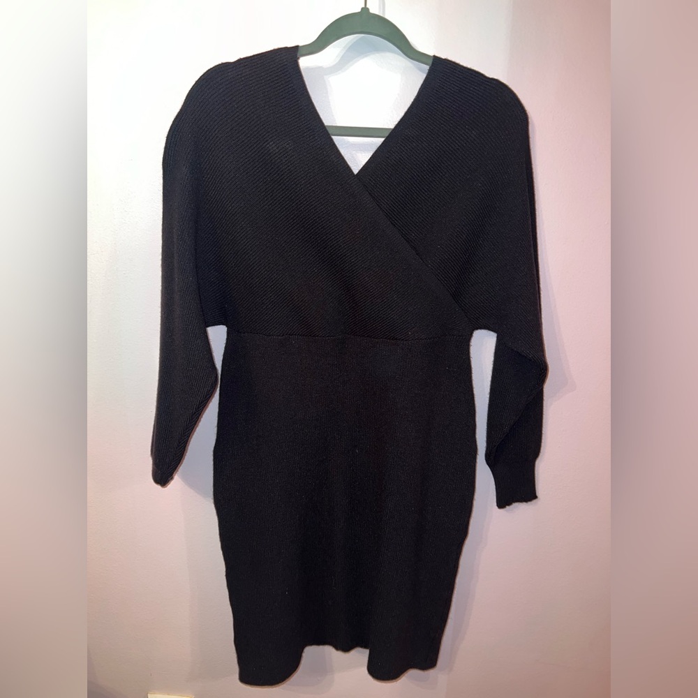 Black V-Neck Sweater Dress - Picture 2 of 3